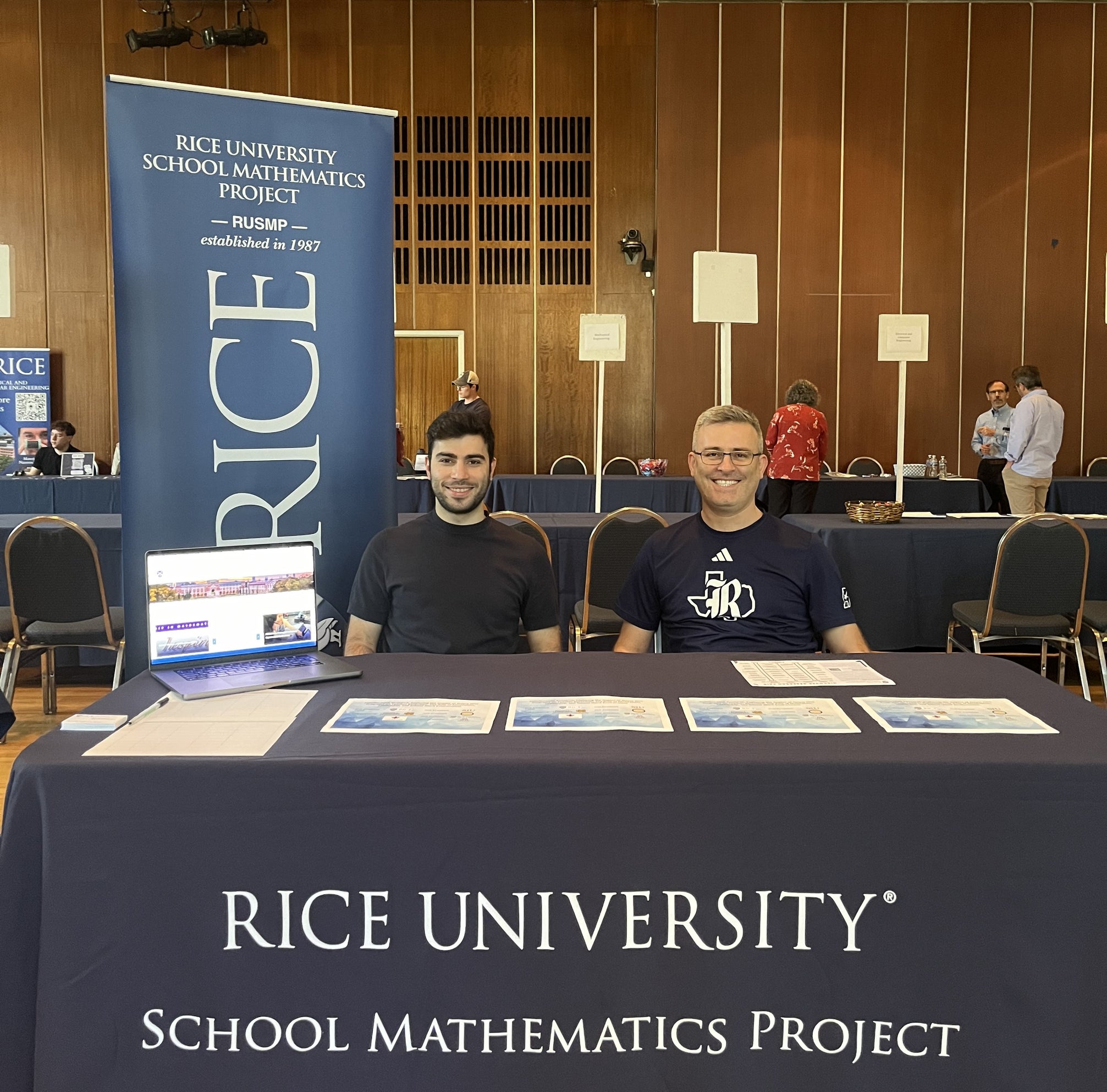 Discover Research Fair 